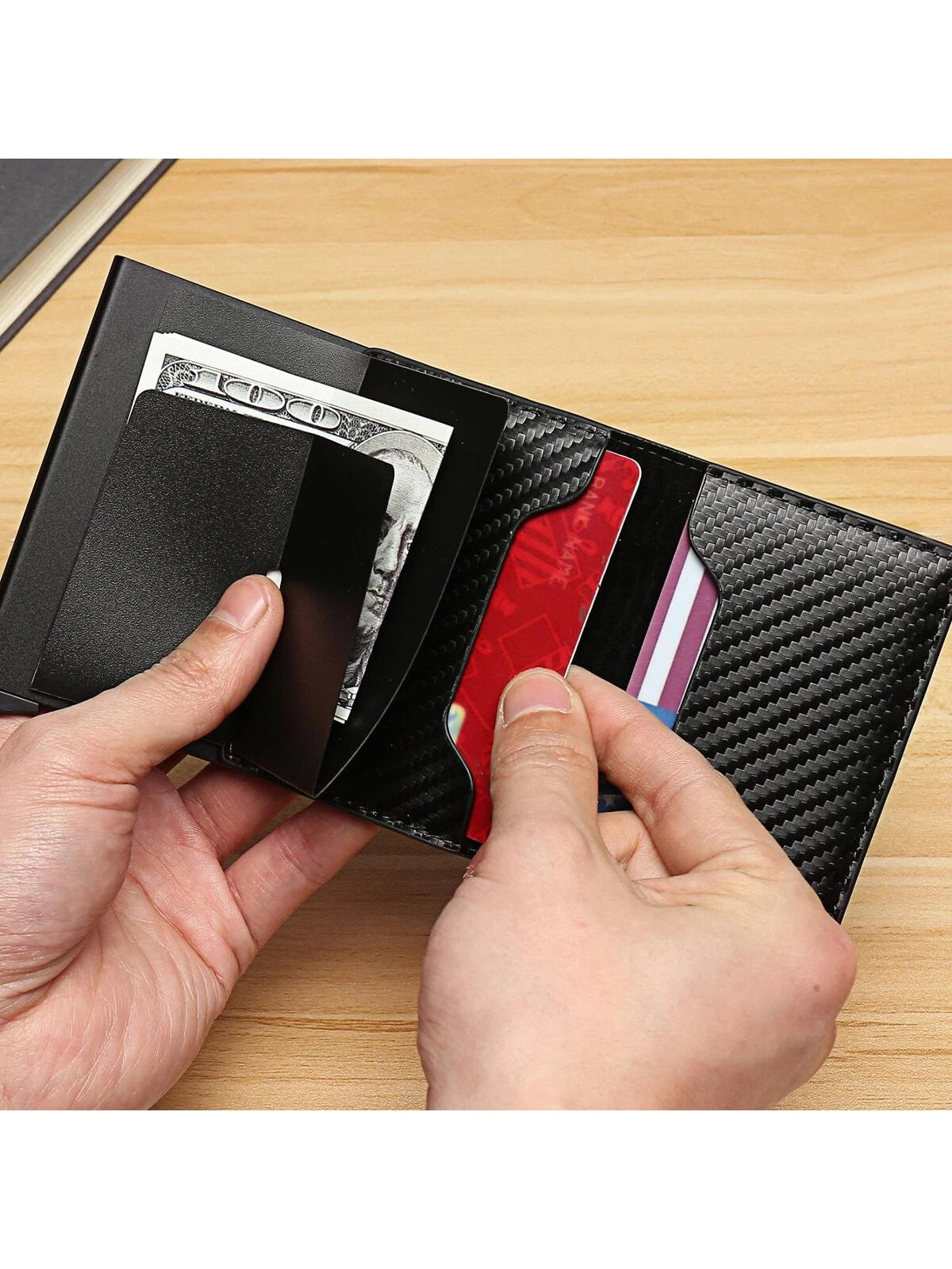 Carbon Fiber anti Rfid Credit Card Holder Men Wallets Slim Women Wallets Cardholder Case Purse Money Bags Metal Business Bank Credit Card Minimalist Wallet Gift for Men